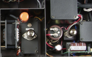 Ламповый предварительный усилитель Phase Tech CA1 inside