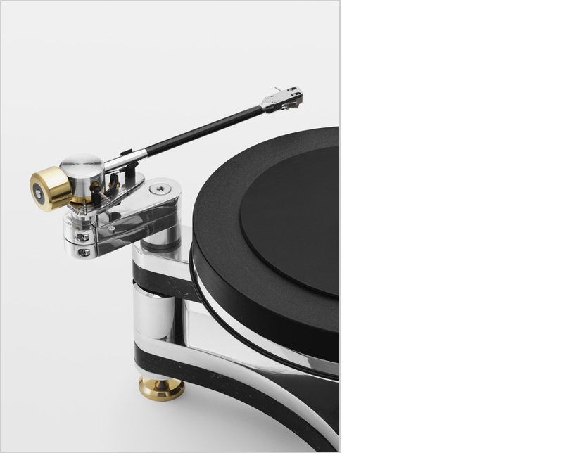 Проигрыватель винила TH400